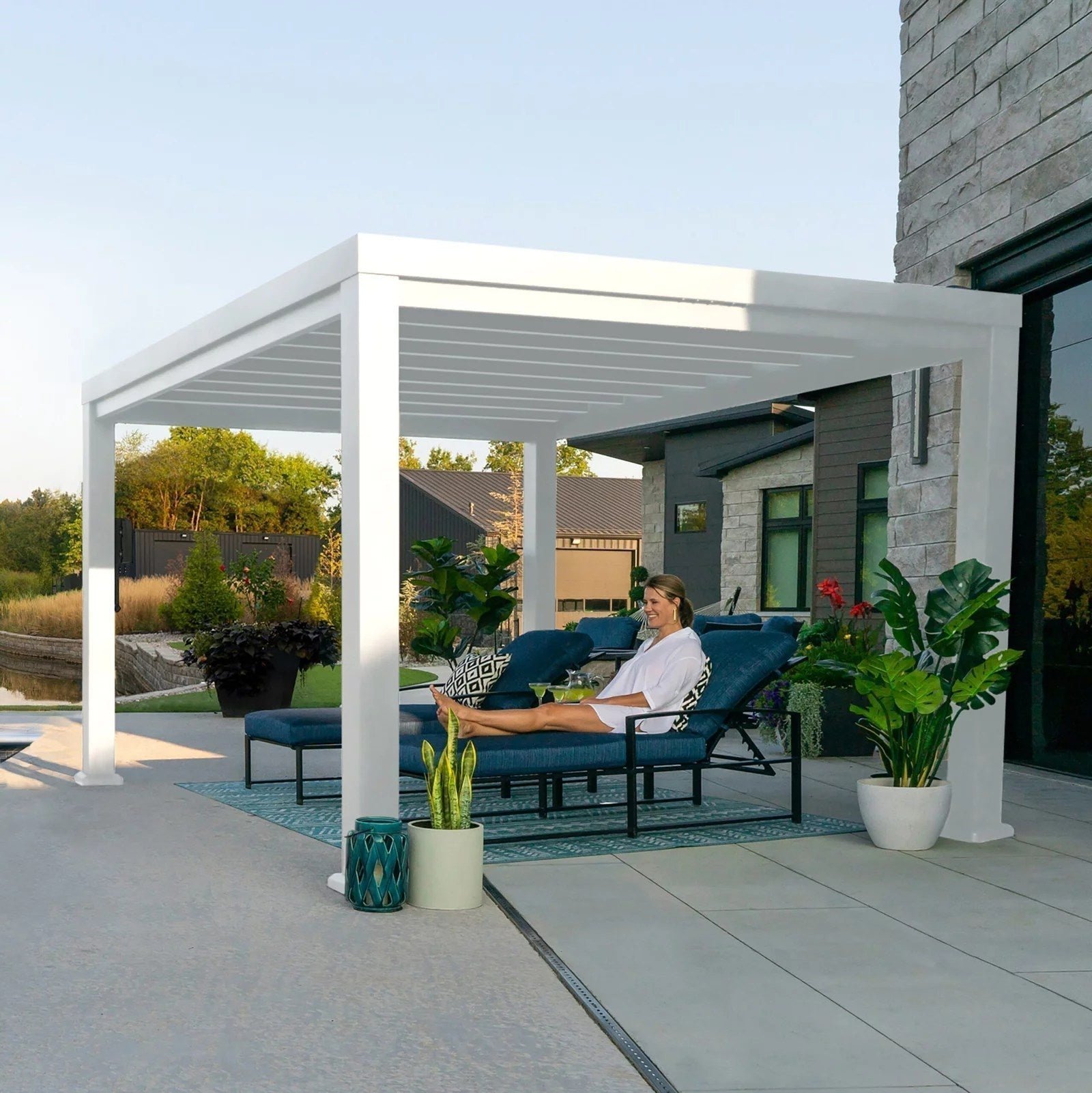 12x10WhiteMain-scaled-1.jpg