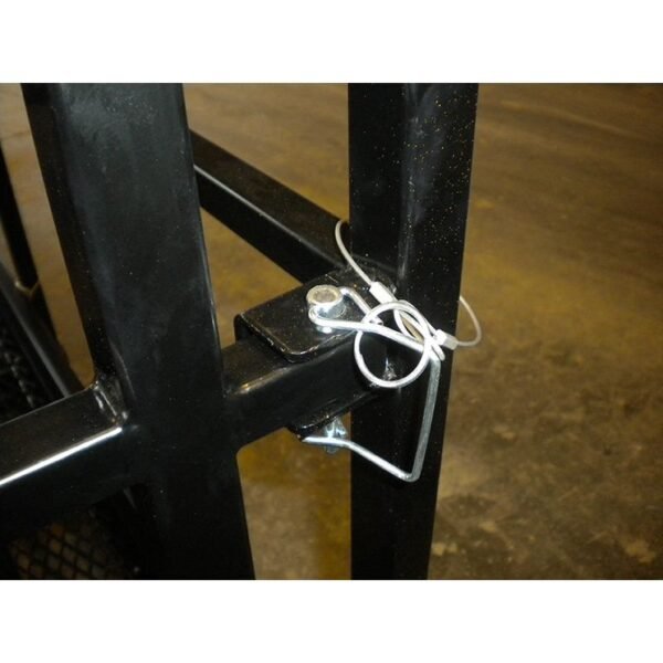 blue-diamond-attachments-4-x-6-work-platform-forklift-117010-2-600x600-1.jpg