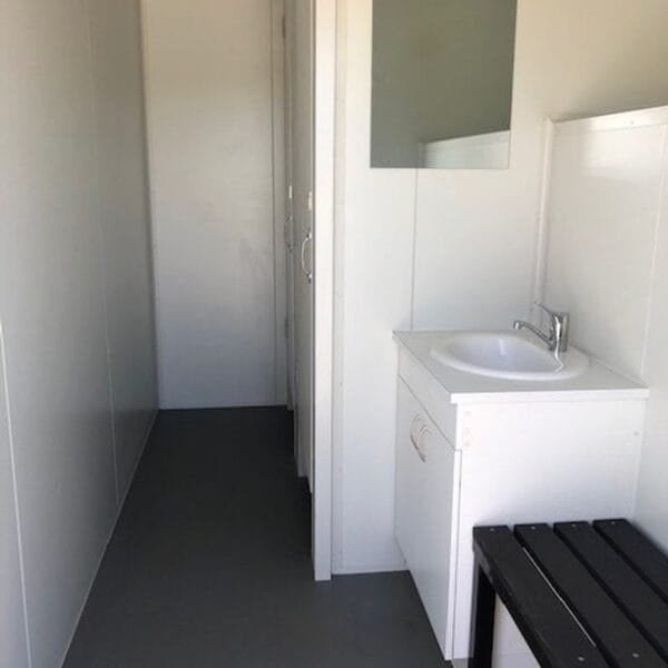 premiershippingcontainers_1605760775_2445621102733879003_4553681639-600x600-1-1-2.jpg