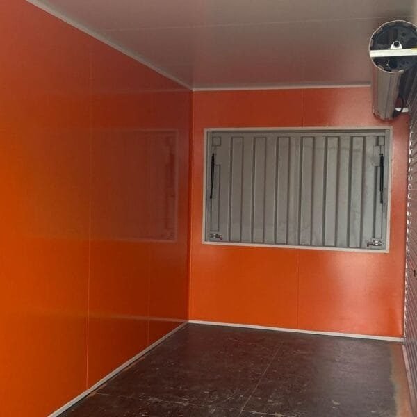 premiershippingcontainers_1615932048_2530943924875659339_4553681639-600x600-1-1-1.jpg